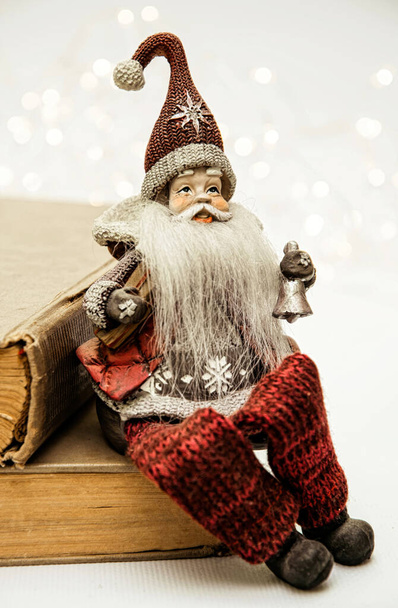 Saint Nicholas vintage loma lelu hahmo - Valokuva, kuva