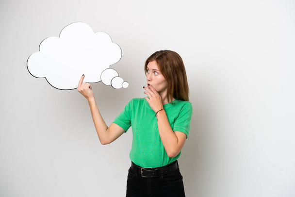 Young English woman isolated on white background holding a thinking speech bubble - Foto, Imagem