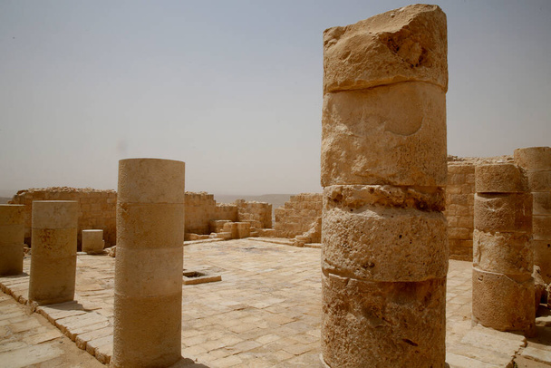 A bizánci Szent Nilus templom Mamshit-ban, egy ősi Nabatean város Negev-ben. Izrael.  - Fotó, kép