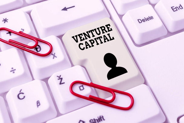 İlham, Venture Capital işaretini gösteriyor. Şirketler tarafından sağlanan iş genel değerlendirmesi finansmanı, Soyut Yeni Antivirüs Programı Yazma, İnternet Virüsü Listeleri - Fotoğraf, Görsel