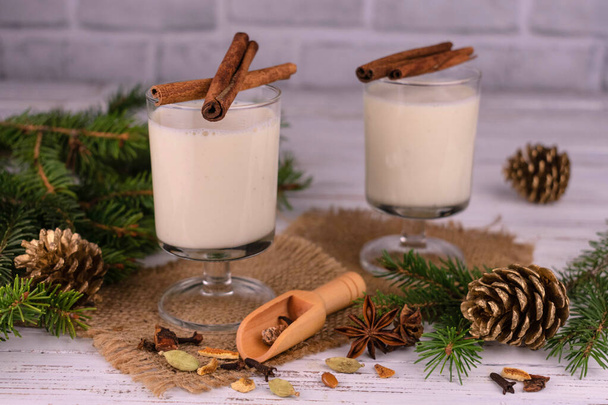 Eggnog is a festive liqueur for winter celebrations. - Fotografie, Obrázek
