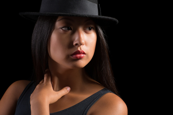 Elegant Asian girl in hat  - Foto, imagen