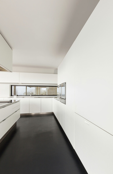 Modern villa, kitchen - Foto, afbeelding