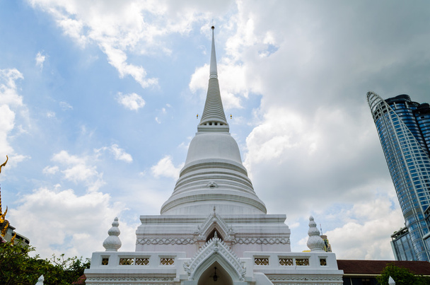 Pagoda del Budismo Blanco en la Ciudad
 - Foto, Imagen
