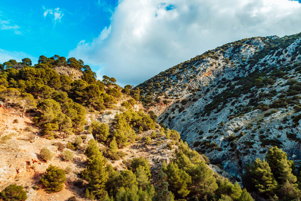 Caminito del Rey walking trail , Kings little pathway, Beautiful views of El Chorro Gorge, Ardales, Malaga, Spain. - Foto, afbeelding