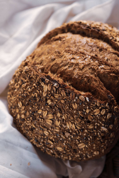 delicious natural aesthetic baked bread - Foto, afbeelding
