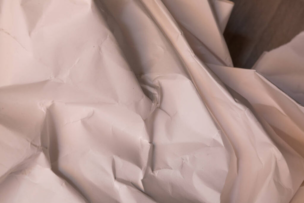 Fehér gyűrött gyűrött papír háttér grunge textúra háttér - Fotó, kép