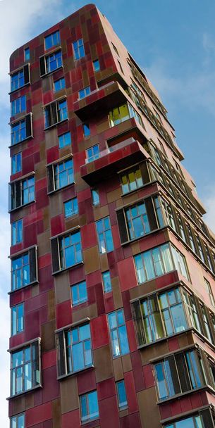 Modern building from the street in Hamburg - Foto, imagen