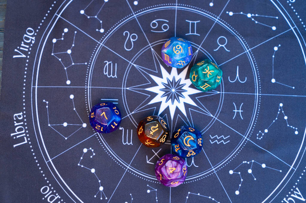Zodiac horoscope with divination dice - Foto, Imagen