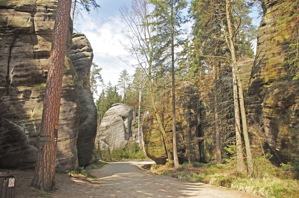monadnock rocks in Skalne Mesto Ardspach República Checa
 - Foto, Imagen