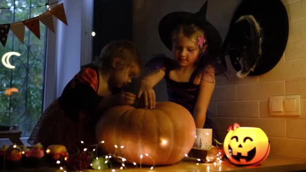 Preparing for Halloween at home kitchen. - Footage, Video