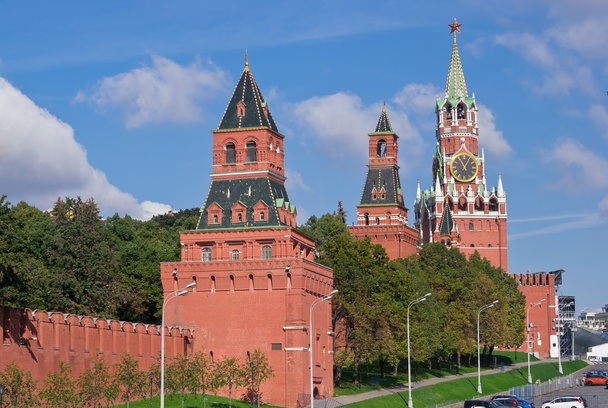 duvar ve Moskova kremlin kuleleri - Fotoğraf, Görsel