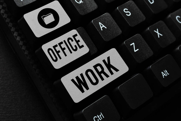 Teken het weergeven van Office Work. Internet Concept een werk dat vooral gebeurt in de kantooromgeving Typ Daily Reminder Notes, Creating Online Writing Presentation - Foto, afbeelding