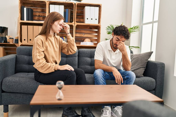 Man and woman arguing having couple therapy at psychology center - Valokuva, kuva