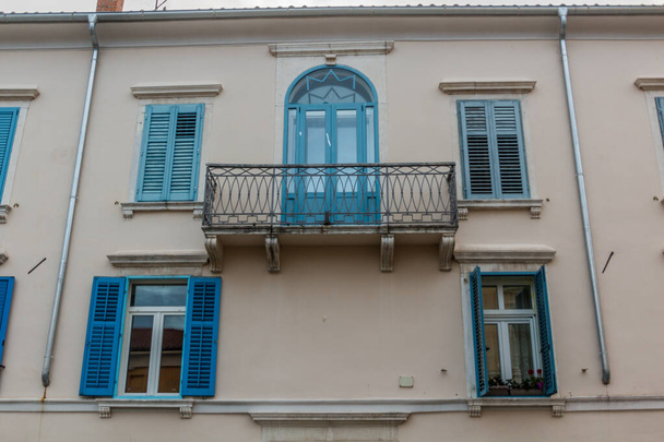 Traditional balcony in Koper, Slovenia - Фото, зображення