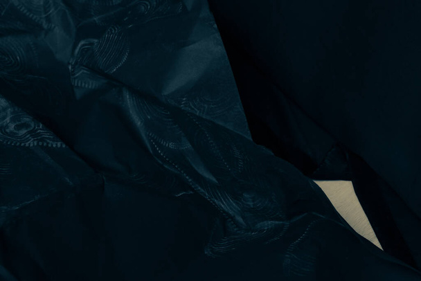 noir froissé papier froissé fond grunge texture toile de fond - Photo, image
