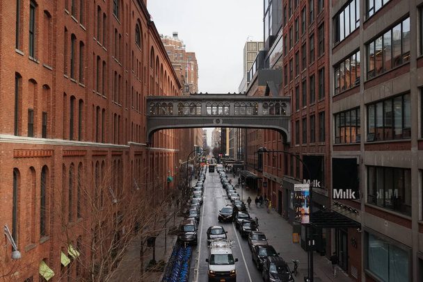 NEW YORK CITY, UNITED STATES - Feb 18, 2019: A busy street in New York City, United States - Φωτογραφία, εικόνα