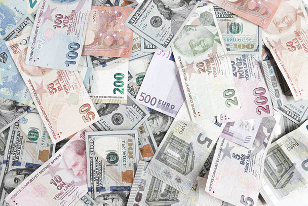 Multi Euro Dolar efectivo y moneda, Diferentes tipos de billetes de nueva generación, bitcoin, lira turca - Foto, Imagen