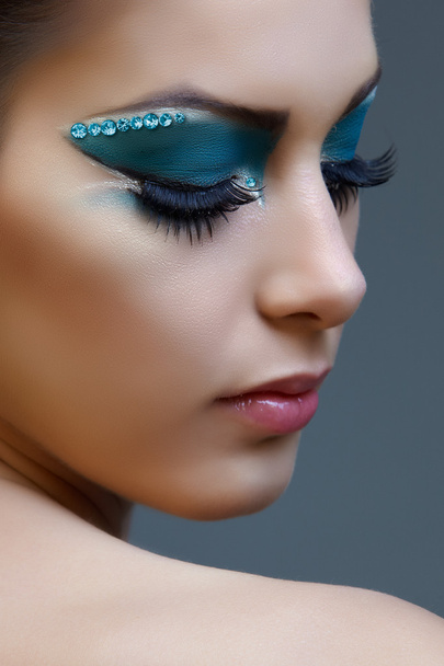 Woman with bright blue make-up - Zdjęcie, obraz