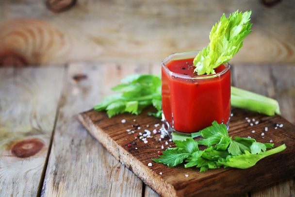 Bloody mary cocktail with celery. - Φωτογραφία, εικόνα