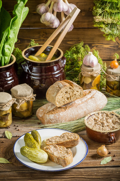Sandwich with pickles and lard in the pantry - Фото, зображення