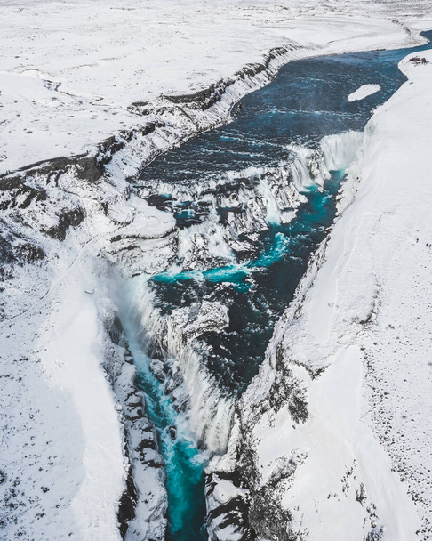 aerial view of the frozen river in the winter - Φωτογραφία, εικόνα