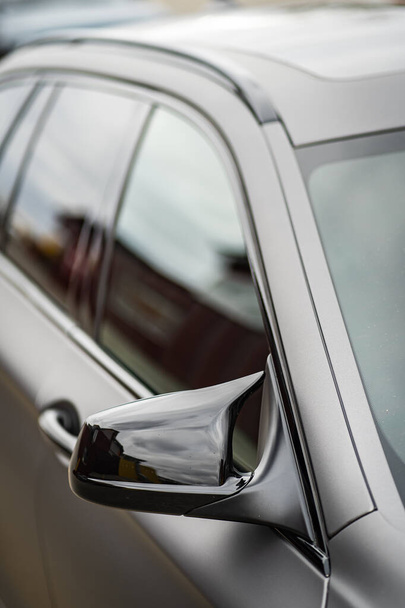 Side car mirror close-up. Details of the business car - 写真・画像