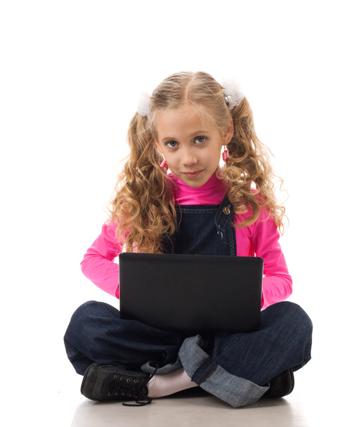 Young girl with black laptop - Fotografie, Obrázek