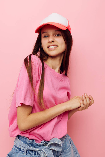 cute young girl summer style pink t-shirt emotions - Fotoğraf, Görsel