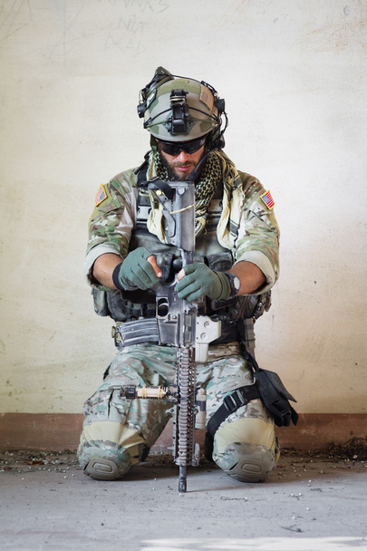 amerikai katona katonai pihenés - Fotó, kép