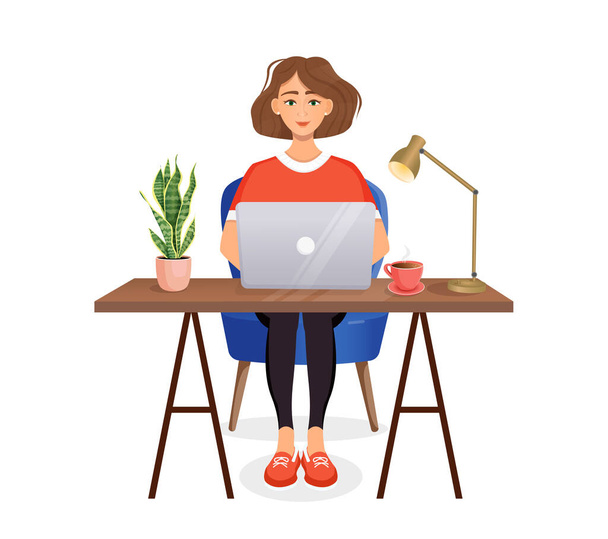 Nainen istuu pöydässä, työskentelee kotona tietokoneella. Etätyö, freelance, kotitoimisto, ohjelmointi, koulutus. Vektoriesimerkki - Vektori, kuva