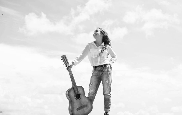 pretty teen girl with acoustic guitar, music - Fotografie, Obrázek