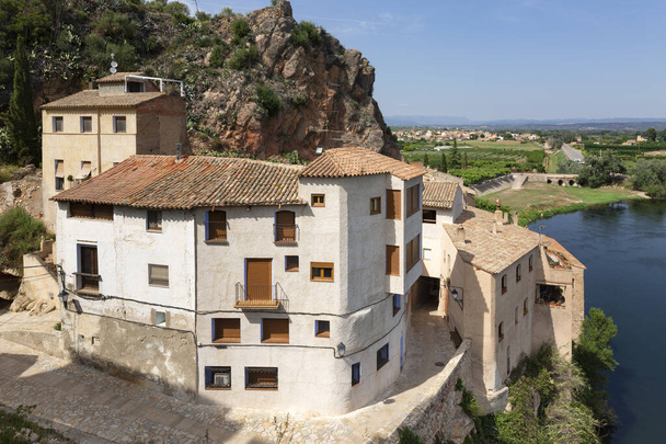 View of the old town of Miravet in the province of Tarragona. Catalonia, Spain. Rural tourism. - Valokuva, kuva