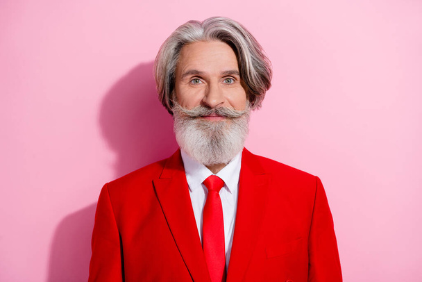 Photo of positive neat dandy grey hair person calm face look camera isolated on pink color background. - Foto, imagen