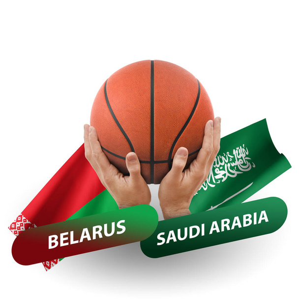 Partido de la competencia de baloncesto, equipos nacionales belarus vs saudí árabe - Foto, Imagen