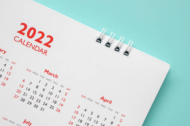 2022 calendrier page sur fond bleu planification d'entreprise rendez-vous concept de réunion - Photo, image
