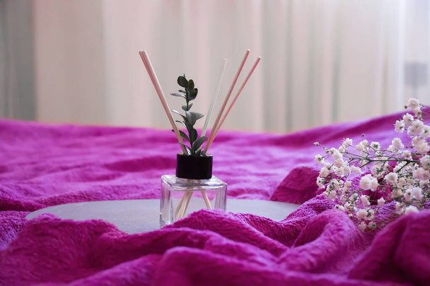 aroma diffuser for home flower beautiful background - Φωτογραφία, εικόνα