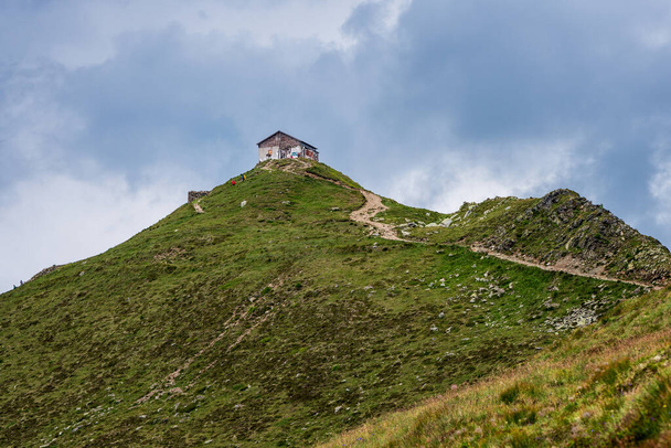 Staré útočiště v Jižním Tyrolsku, Helmova bouda - Fotografie, Obrázek