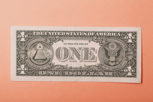 Paljon käteistä Yhdysvaltain dollareita
 - Valokuva, kuva