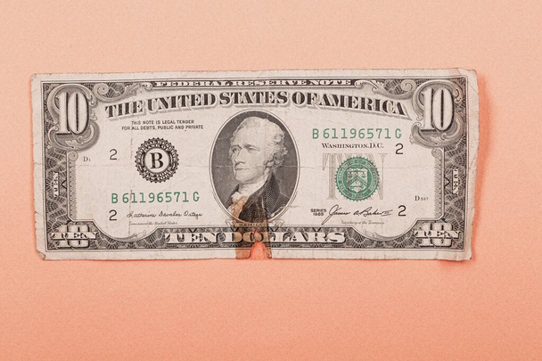 Много наличных долларов США
 - Фото, изображение