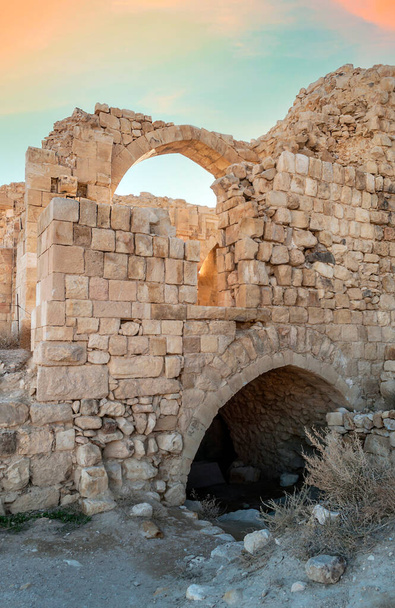 Ruins of ancient castle in the desert of Shobak in Jordan - Fotografie, Obrázek