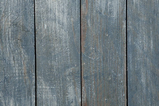 Vintage kék fa háttér textúra csomókkal és körömlyukakkal. Régi festett fa fal. Kék elvont háttér. - Fotó, kép