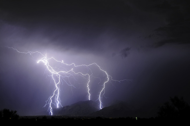 Tucson bliksem - Foto, afbeelding