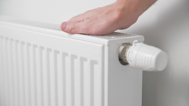 Hand turn heat radiator knob thermostat - Footage, Video