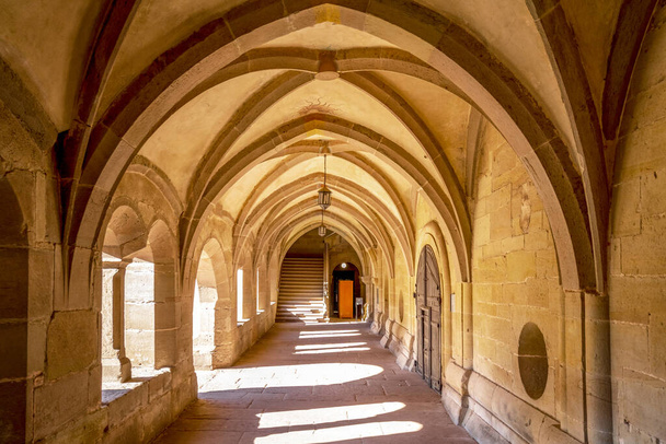 Историческое аббатство Маульбронн, Баден-Вюртемберг, Германия - Фото, изображение