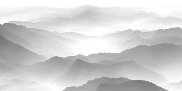 hegyek a ködben - Fotó, kép