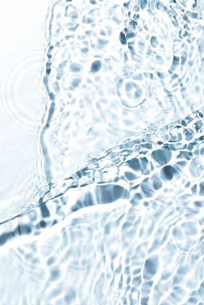 Víz textúrája fehér alapon - Fotó, kép