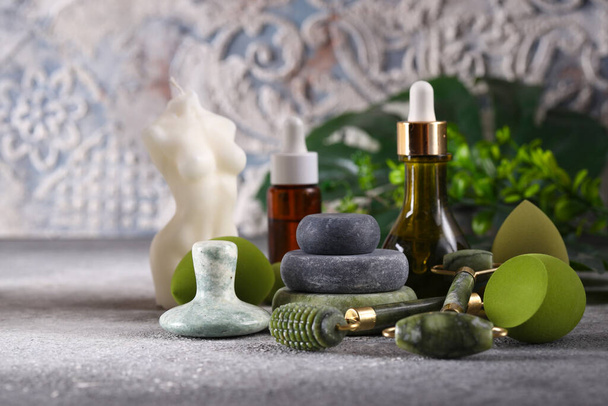 spa concept guasha massage organic body and face care - Fotoğraf, Görsel