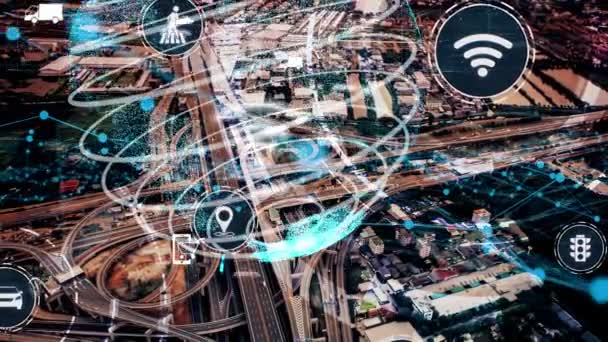 Έξυπνη έννοια της τεχνολογίας των μεταφορών για τη μελλοντική κυκλοφορία αυτοκινήτων στο νέο δρόμο της πόλης - Πλάνα, βίντεο