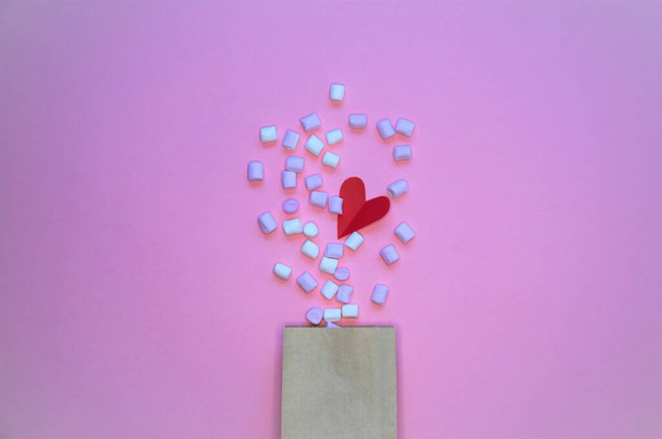 marshmallow is heart-lined, the concept of love - Foto, Bild